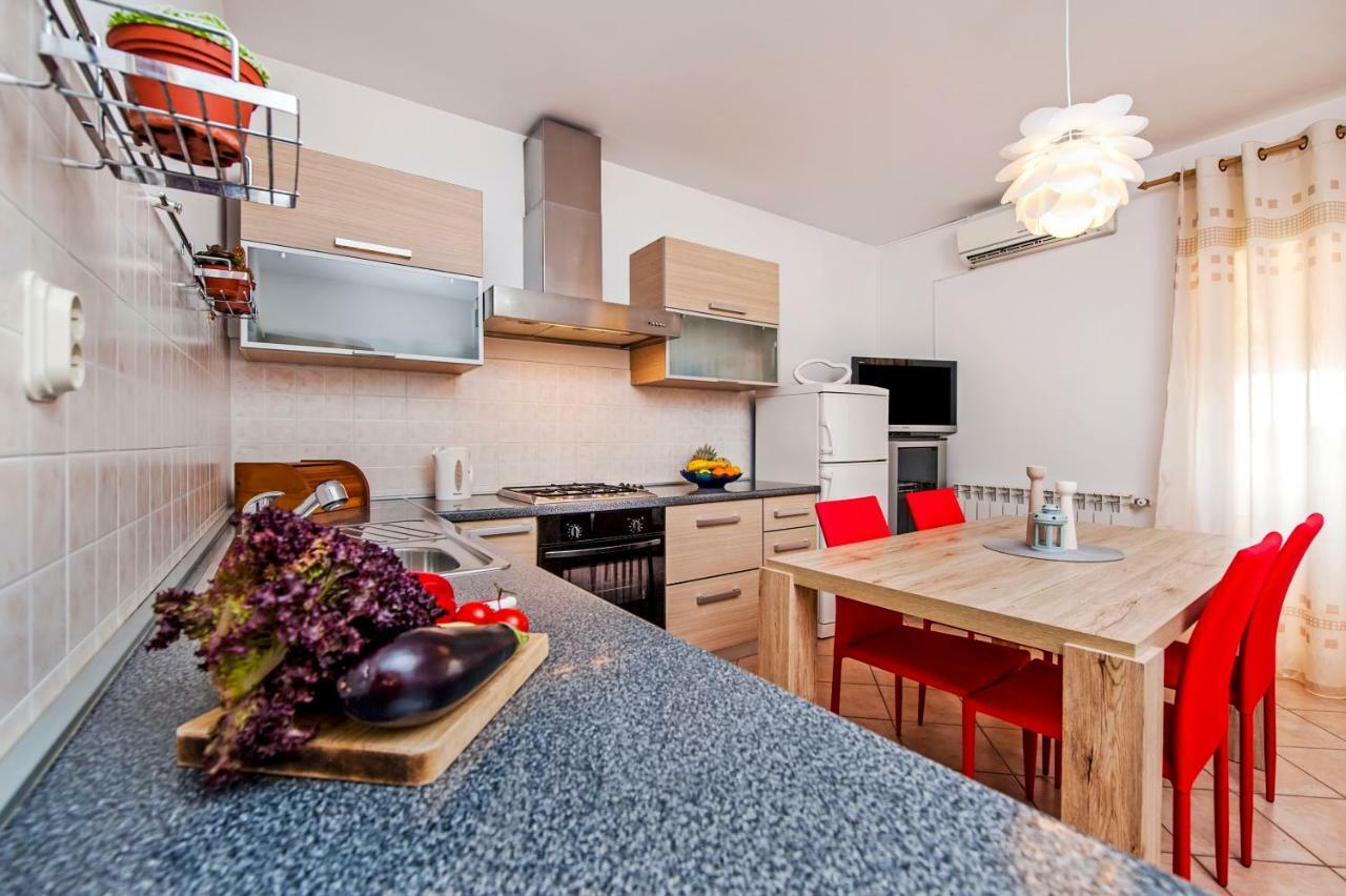 רוביני Apartman Lamanova מראה חיצוני תמונה